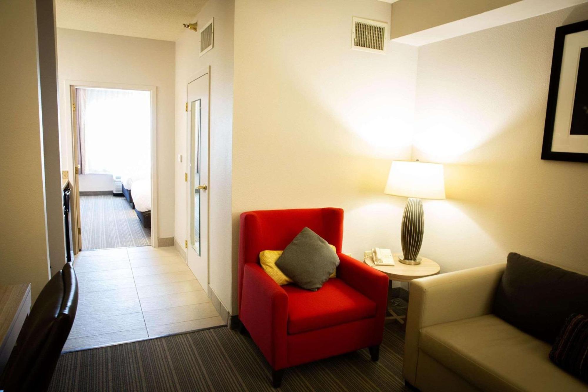 Country Inn & Suites By Radisson, Burlington Elon , Nc Екстериор снимка